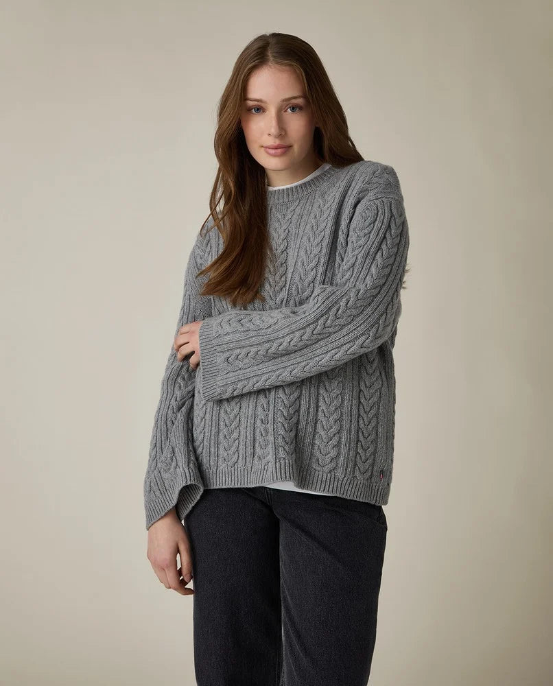 Lexington Cashmere Cable Sweater  Light Gray