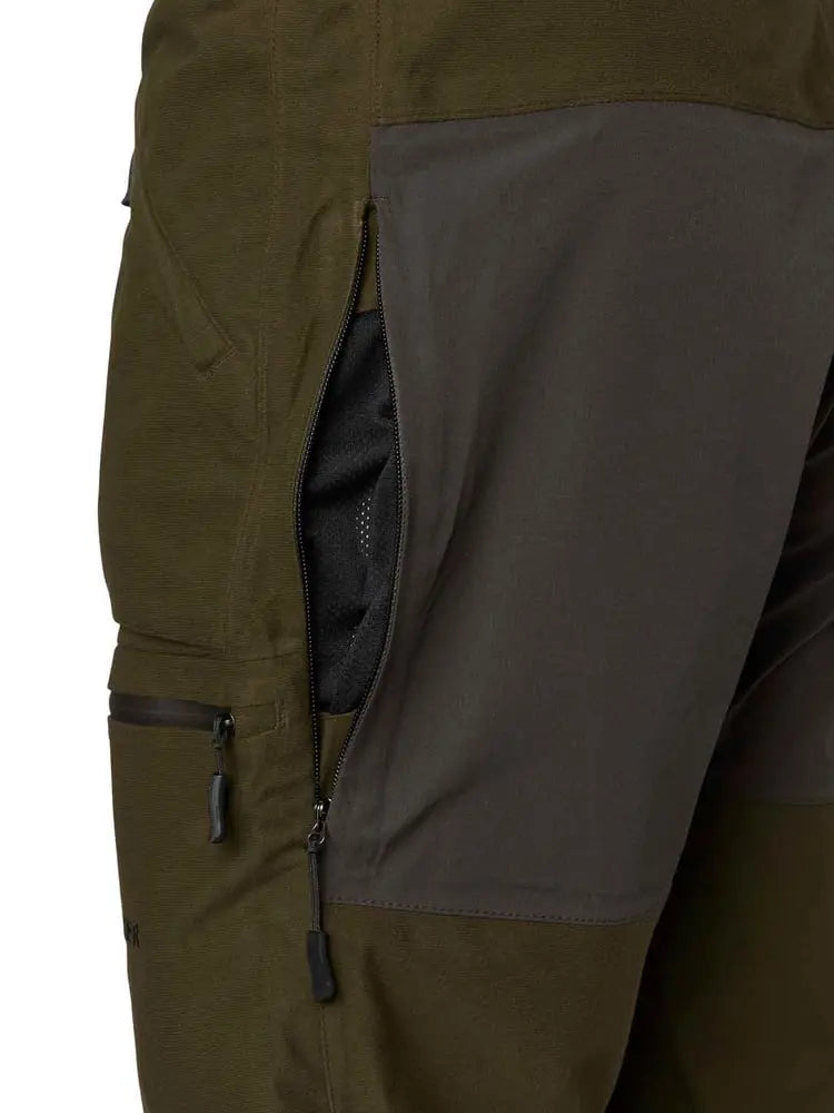Chevalier Outland Chevalite pants Men DFG